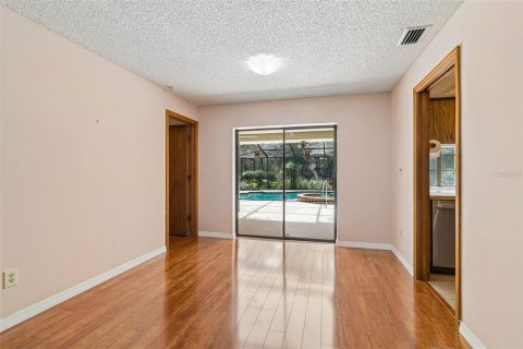 Villa ou maison à vendre à Palm Harbor, Floride: 3 chambres, 175.86 m2 № 2092186 - photo 30