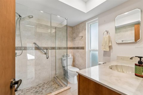 Villa ou maison à vendre à Palm Harbor, Floride: 3 chambres, 175.86 m2 № 2092186 - photo 12