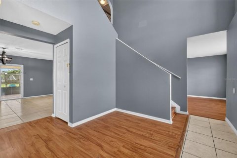 Villa ou maison à vendre à Eagle Lake, Floride: 5 chambres, 274.25 m2 № 2412743 - photo 6