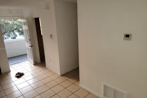 Copropriété à louer à Palmetto Bay, Floride: 1 chambre, 61.69 m2 № 2007892 - photo 16