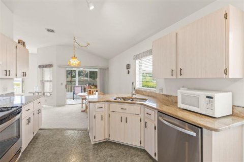 House in Beverly Hills, Florida 2 bedrooms, 129.78 sq.m. № 1788194 - photo 30