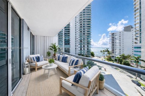 Condominio en venta en Miami, Florida, 1 dormitorio, 64.66 m2 № 2068788 - foto 4
