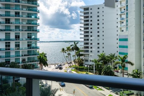 Condominio en venta en Miami, Florida, 1 dormitorio, 64.66 m2 № 2068788 - foto 3