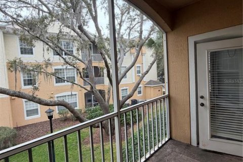 Condo in Orlando, Florida, 2 bedrooms  № 2201564 - photo 16