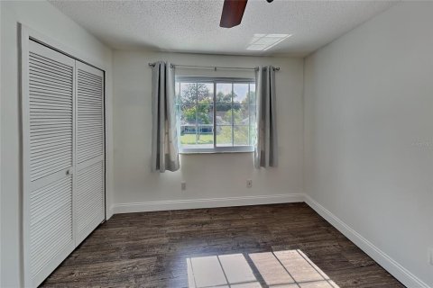 Townhouse in Orlando, Florida 3 bedrooms, 182.65 sq.m. № 2200765 - photo 23