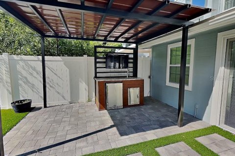 Townhouse in Orlando, Florida 3 bedrooms, 182.65 sq.m. № 2200765 - photo 29
