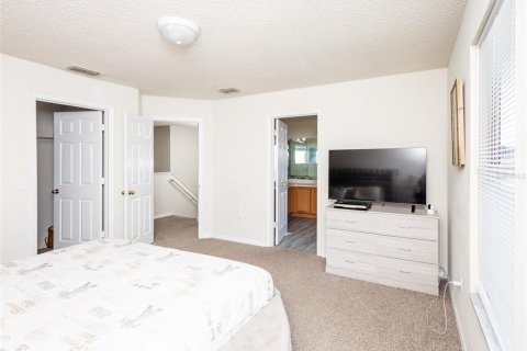 Villa ou maison à vendre à Poinciana, Floride: 4 chambres, 194.54 m2 № 2208142 - photo 15