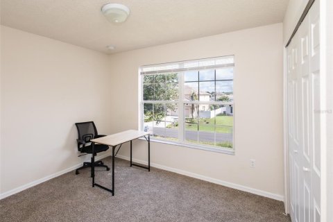 Villa ou maison à vendre à Poinciana, Floride: 4 chambres, 194.54 m2 № 2208142 - photo 18