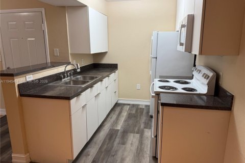 Copropriété à vendre à Miami, Floride: 1 chambre, 54.63 m2 № 2001837 - photo 6