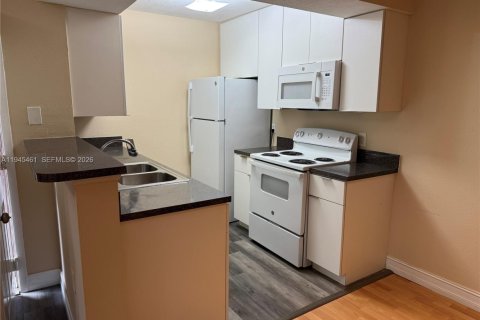 Copropriété à vendre à Miami, Floride: 1 chambre, 54.63 m2 № 2001837 - photo 7