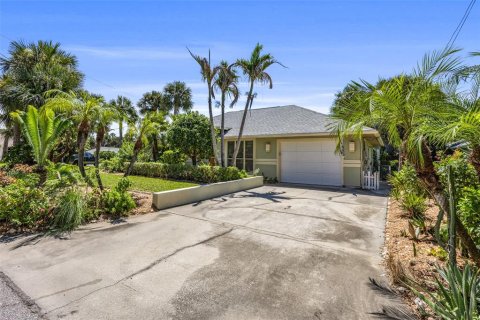 Casa en Melbourne Beach, Florida 2 dormitorios, 103.31 m2 № 2380693