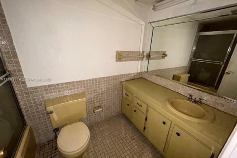 Copropriété à vendre à Lauderhill, Floride: 1 chambre, 86.21 m2 № 2025513 - photo 7