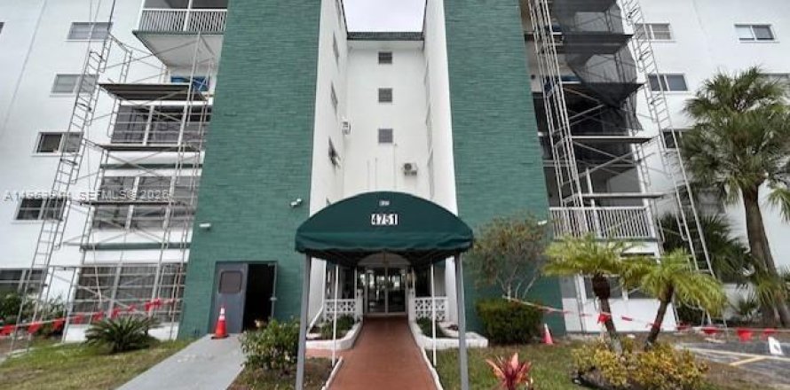 Condo à Lauderhill, Floride, 1 chambre  № 2025513