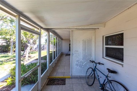 House in Englewood, Florida 2 bedrooms, 95.69 sq.m. № 1574868 - photo 26