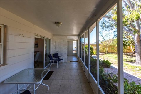 House in Englewood, Florida 2 bedrooms, 95.69 sq.m. № 1574868 - photo 24