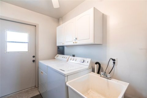 House in Englewood, Florida 2 bedrooms, 95.69 sq.m. № 1574868 - photo 22