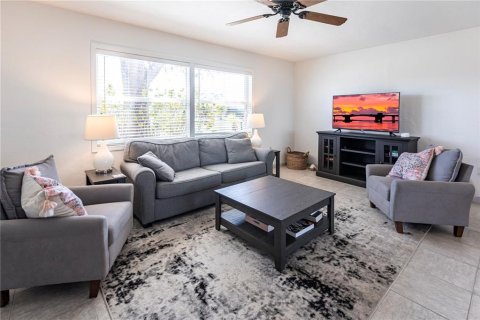 House in Englewood, Florida 2 bedrooms, 95.69 sq.m. № 1574868 - photo 5