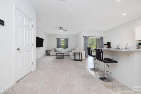 Casa en venta en Ormond Beach, Florida, 3 dormitorios, 161.09 m2 № 2383995 - foto 5