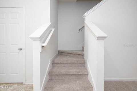 Casa en venta en Ormond Beach, Florida, 3 dormitorios, 161.09 m2 № 2383995 - foto 15