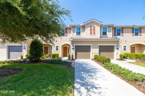 Casa en Ormond Beach, Florida 3 dormitorios, 161.09 m2 № 2383995