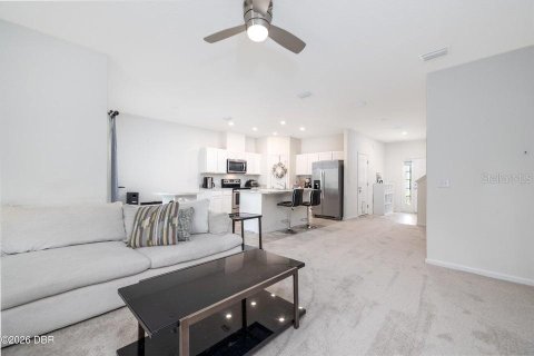 Casa en venta en Ormond Beach, Florida, 3 dormitorios, 161.09 m2 № 2383995 - foto 7