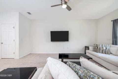Casa en venta en Ormond Beach, Florida, 3 dormitorios, 161.09 m2 № 2383995 - foto 8