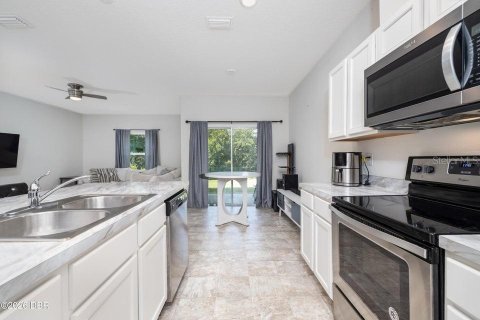 Casa en venta en Ormond Beach, Florida, 3 dormitorios, 161.09 m2 № 2383995 - foto 11