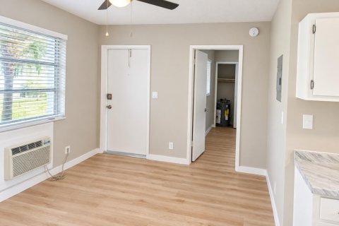 Appartement à louer à Wilton Manors, Floride: 1 chambre, 65.03 m2 № 2412351 - photo 9