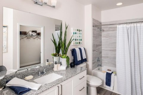 Apartamento en alquiler en Winter Haven, Florida, 2 dormitorios, 109.62 m2 № 1781015 - foto 12