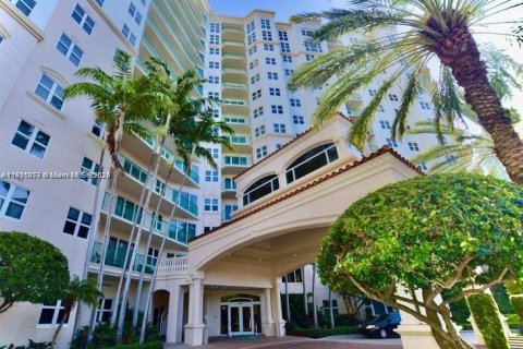 Condo in Aventura, Florida, 1 bedroom № 1967193 - photo 3