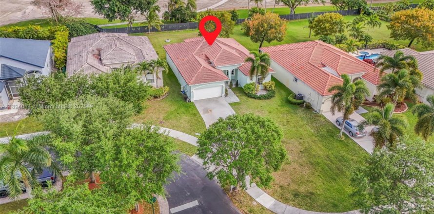 Villa ou maison à Homestead, Floride 4 chambres, 195 m2 № 1945713