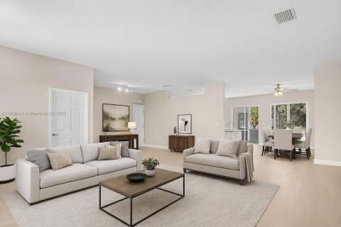 Villa ou maison à vendre à Homestead, Floride: 4 chambres, 195 m2 № 1945713 - photo 6