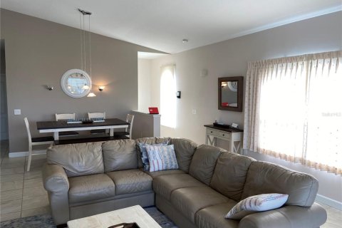 Condominio en alquiler en Bradenton, Florida, 3 dormitorios, 137.68 m2 № 1573064 - foto 3