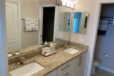 Condominio en alquiler en Bradenton, Florida, 3 dormitorios, 137.68 m2 № 1573064 - foto 14