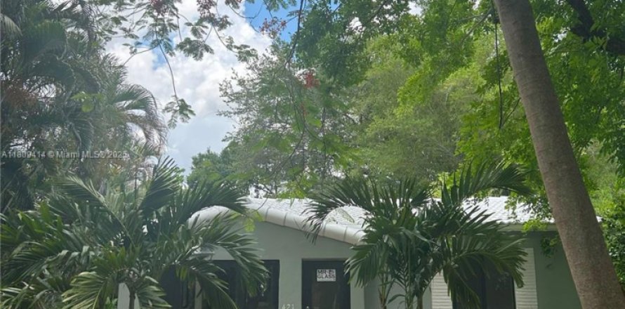 Villa ou maison à Fort Lauderdale, Floride 2 chambres, 113.43 m2 № 1749224