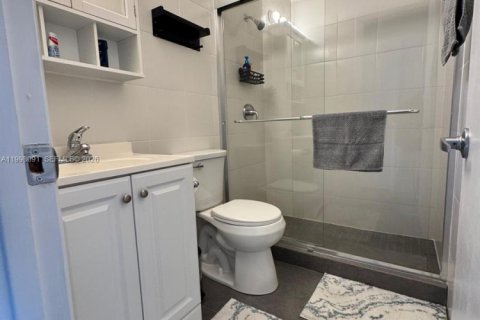 Copropriété à vendre à Fort Lauderdale, Floride: 1 chambre, 55.74 m2 № 2060402 - photo 7
