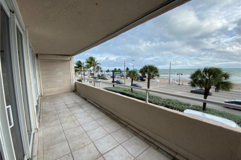 Condo in Fort Lauderdale, Florida, 1 bedroom  № 2189709 - photo 15