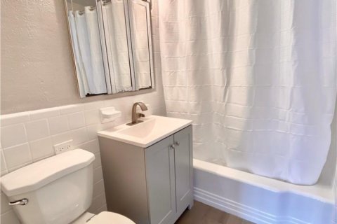 Condo in Fort Lauderdale, Florida, 1 bedroom  № 2189709 - photo 8