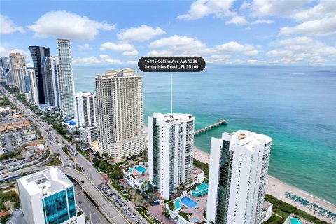 Condo in Sunny Isles Beach, Florida, 3 bedrooms  № 1958677 - photo 20