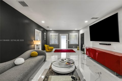 Villa ou maison à vendre à Miami, Floride: 3 chambres, 146.14 m2 № 2081134 - photo 9