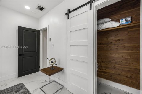 Villa ou maison à vendre à Miami, Floride: 3 chambres, 146.14 m2 № 2081134 - photo 28