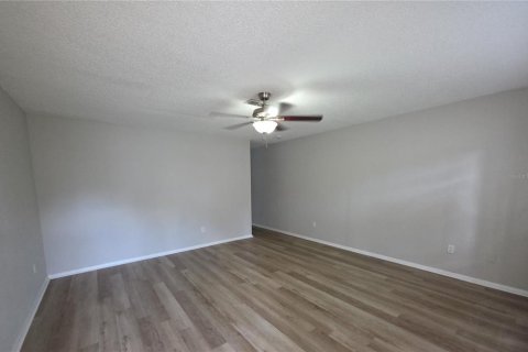 House in Clearwater, Florida 3 bedrooms, 107.4 sq.m. № 1848547 - photo 2