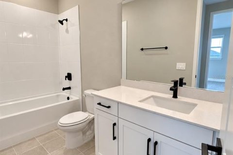 House in Winter Garden, Florida 5 bedrooms, 361.3 sq.m. № 2377796 - photo 20