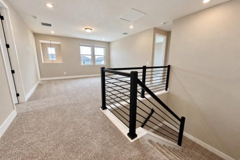 House in Winter Garden, Florida 5 bedrooms, 361.3 sq.m. № 2377796 - photo 16