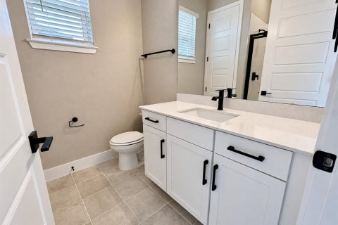 House in Winter Garden, Florida 5 bedrooms, 361.3 sq.m. № 2377796 - photo 14