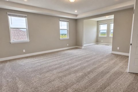 House in Winter Garden, Florida 5 bedrooms, 361.3 sq.m. № 2377796 - photo 26