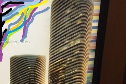 Appartement à louer à Miami, Floride: 2 chambres, 96.8 m2 № 1982842 - photo 1