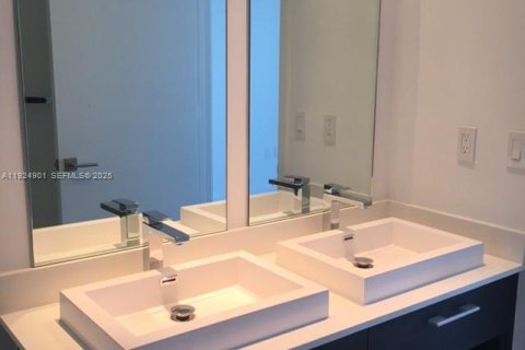 Appartement à louer à Miami, Floride: 2 chambres, 96.8 m2 № 1982842 - photo 16