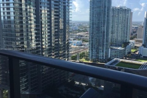 Appartement à louer à Miami, Floride: 2 chambres, 96.8 m2 № 1982842 - photo 3