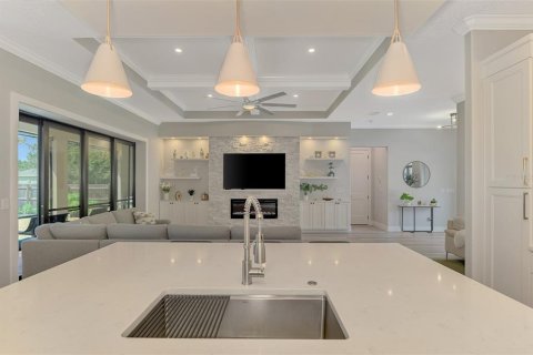 Villa ou maison à vendre à Port Charlotte, Floride: 3 chambres, 178.19 m2 № 2389153 - photo 19